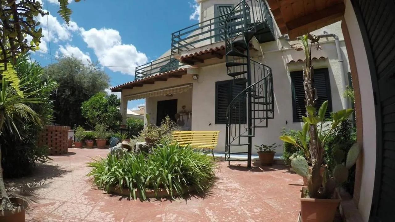 Apartment Appartamento In Villa Mora Vicino Al Mare- Wi-Fi Avola